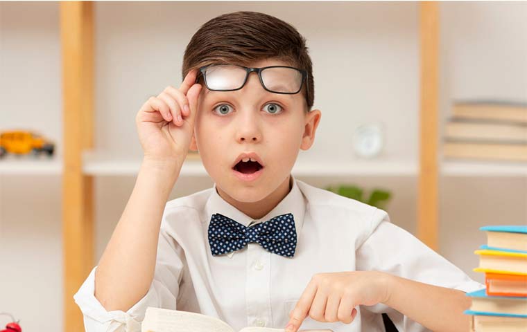 Creative Hands: Fun with Art & Craft